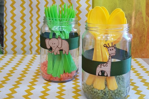 baby shower διακόσμηση , diy Βαζάκια με μαχαιροπίρουνα